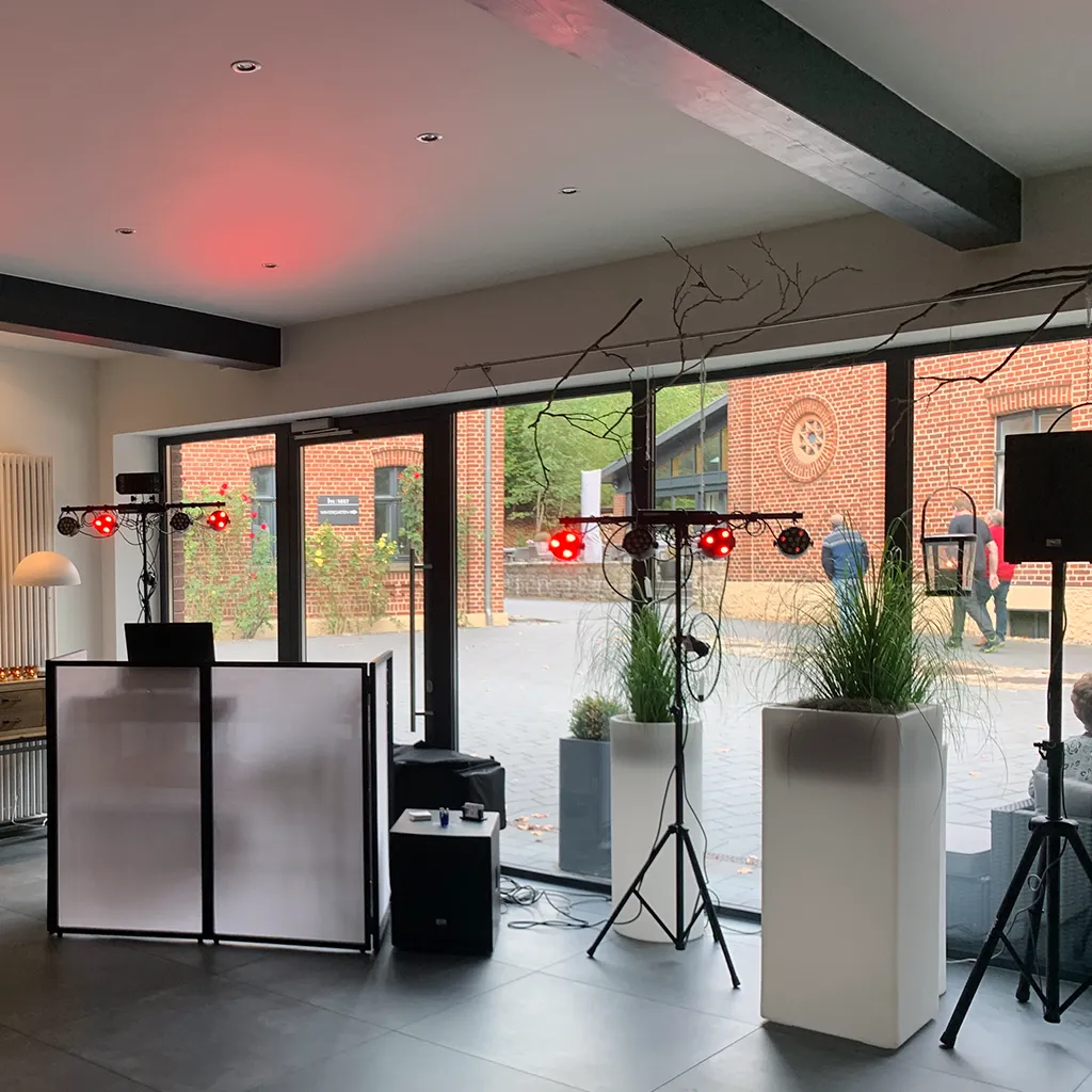 LED- und Lichttechnik von DJ CMO bei Event in OWL