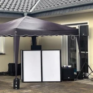 DJ-Setup Outdoor von DJ CMO auf einer Hochzeit in Paderborn
